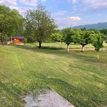 Purple Eye Camp & Winery